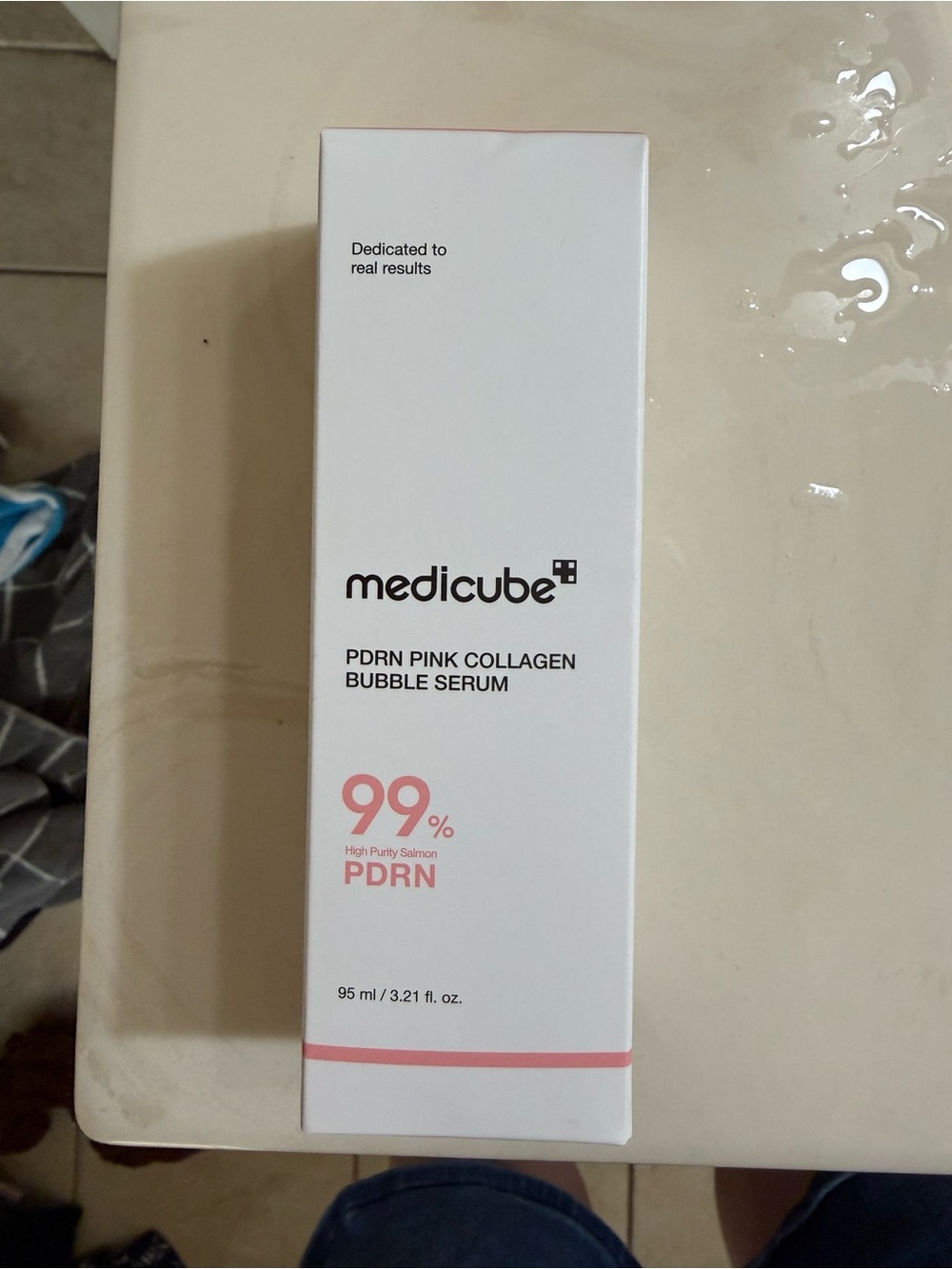 Medicube PDRN Pink Collagen Bubble Serum - Pink